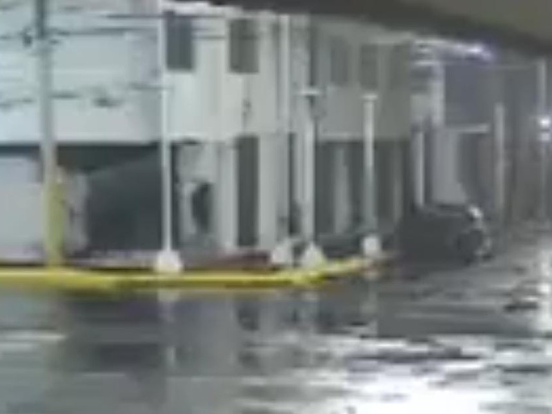 En 30 segundos roban auto en la colonia Satélite Magisterial