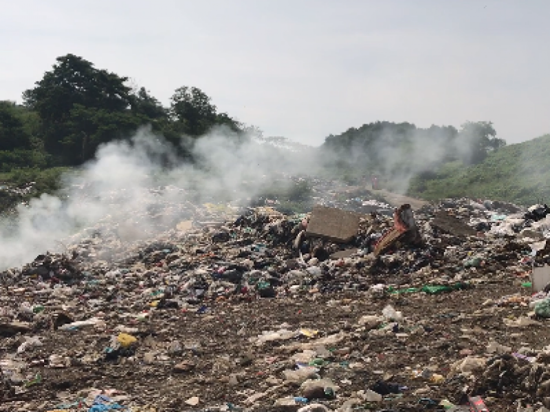 En 4 días sofocarán incendio del basurero