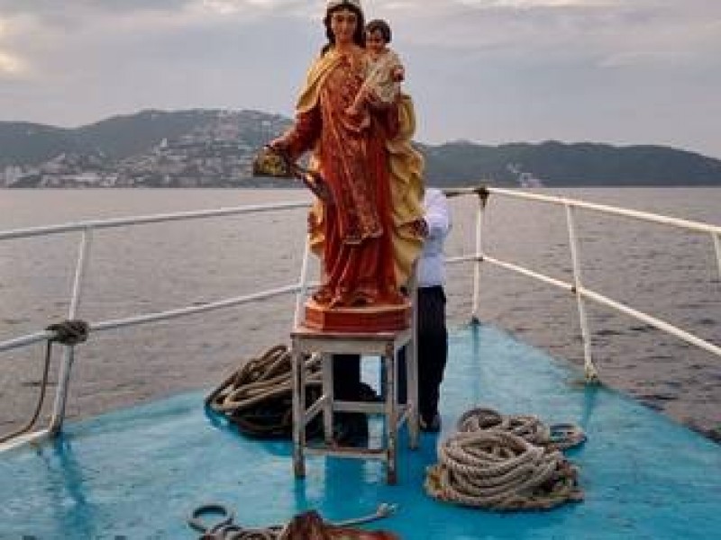 En Acapulco, piden a Virgen del Carmen 