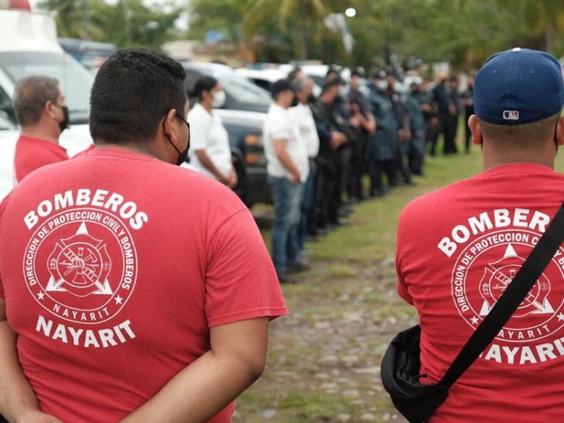 En alerta autoridades por paso de huracán Beatriz