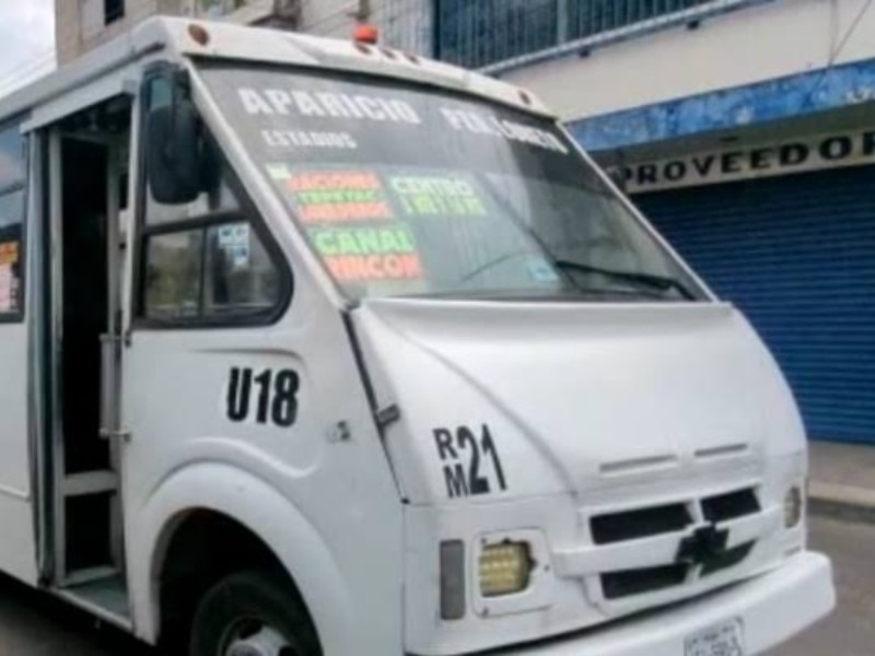 En asalto a ruta 21 disparan contra pasajero