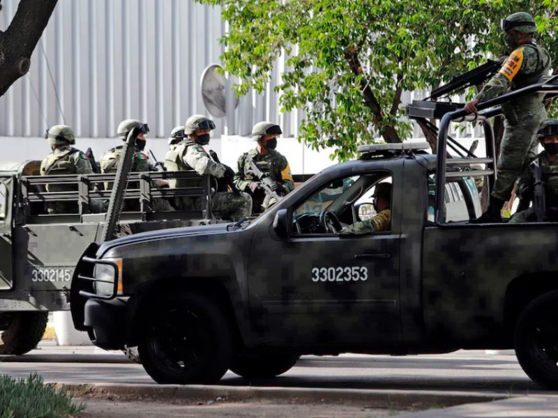 En busca de huachicol, catean gasolineras del Mono Muñoz en Saltillo
