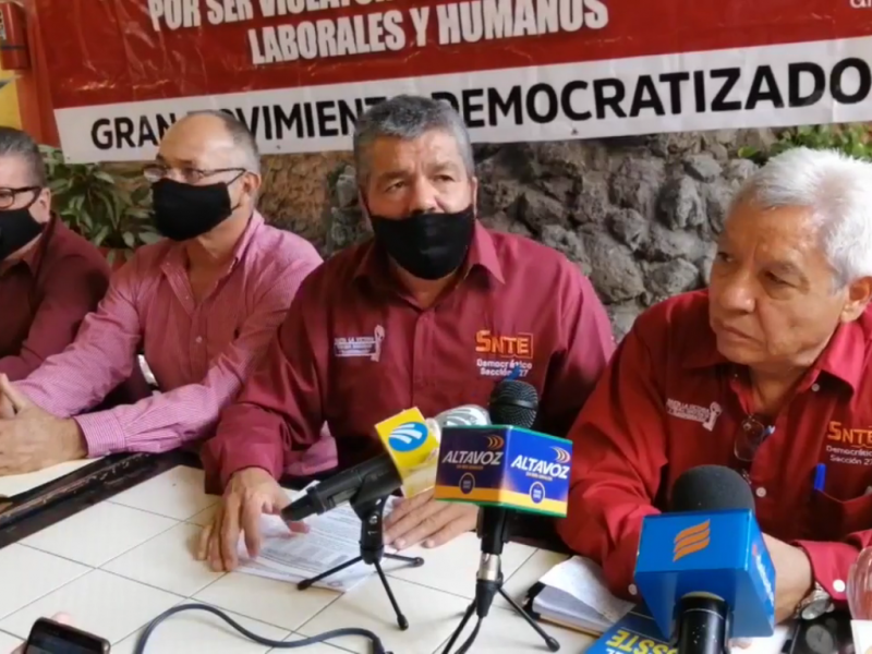 En caravana motorizada se manifestarán jubilados del SNTE 27