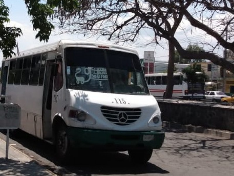 En contra de aumento a tarifa del camión