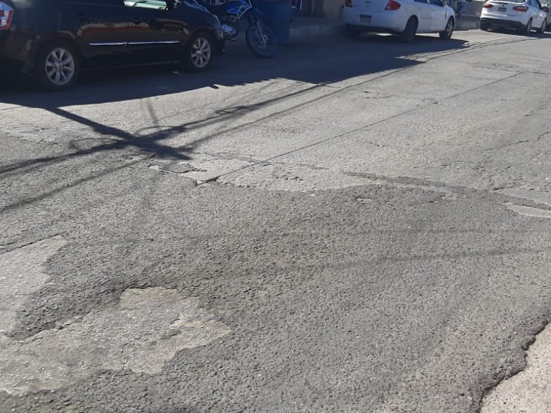 En dos secciones se podría pavimentar calle Manuel Doblado