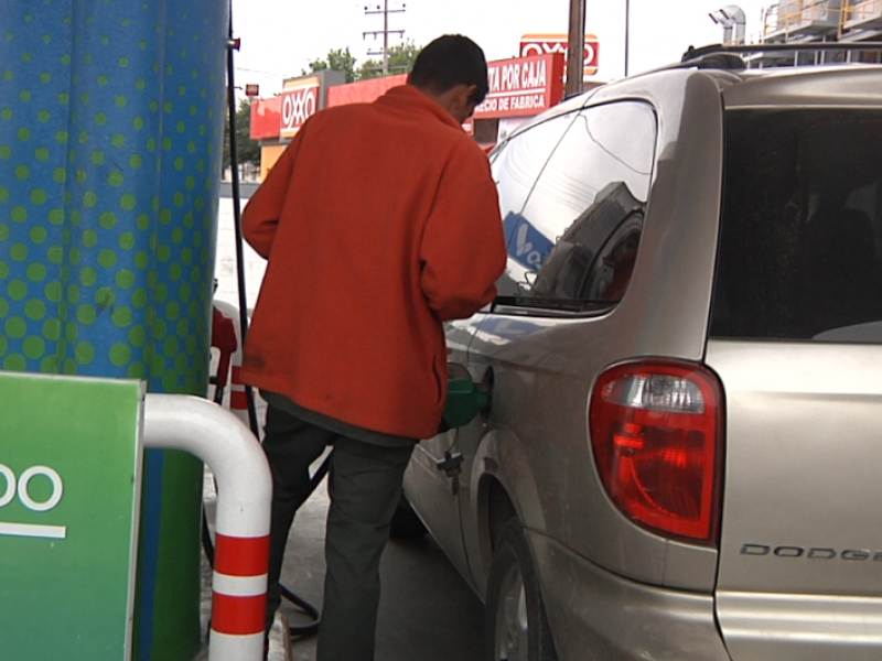 En el año aumento 25% la gasolina