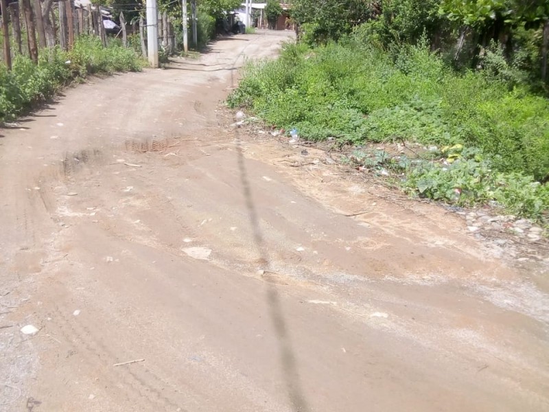 En el olvido El Rincón de Cucharatepec, se quejan habitantes