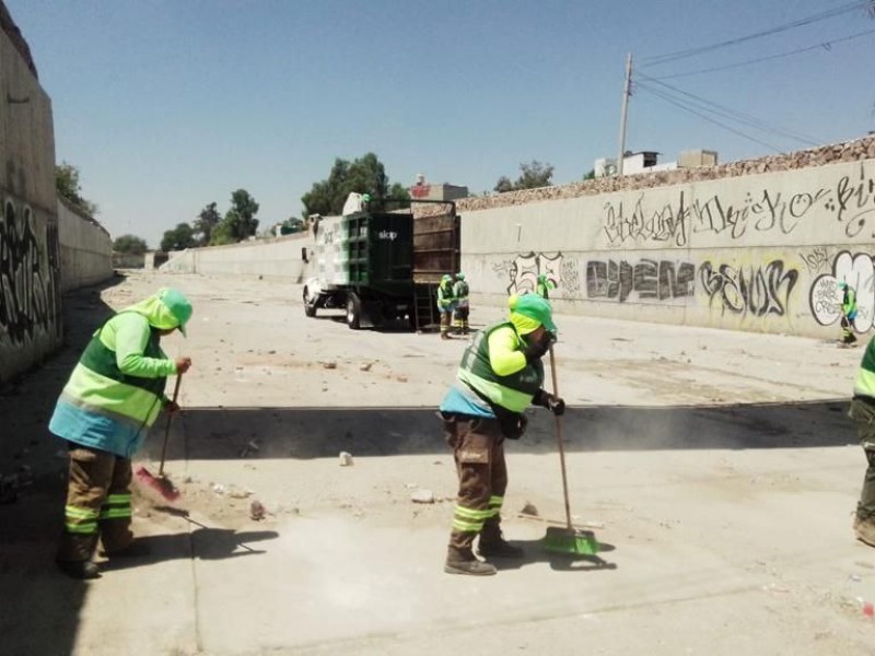 En León invierten 39 millones para retirar basura de ríos