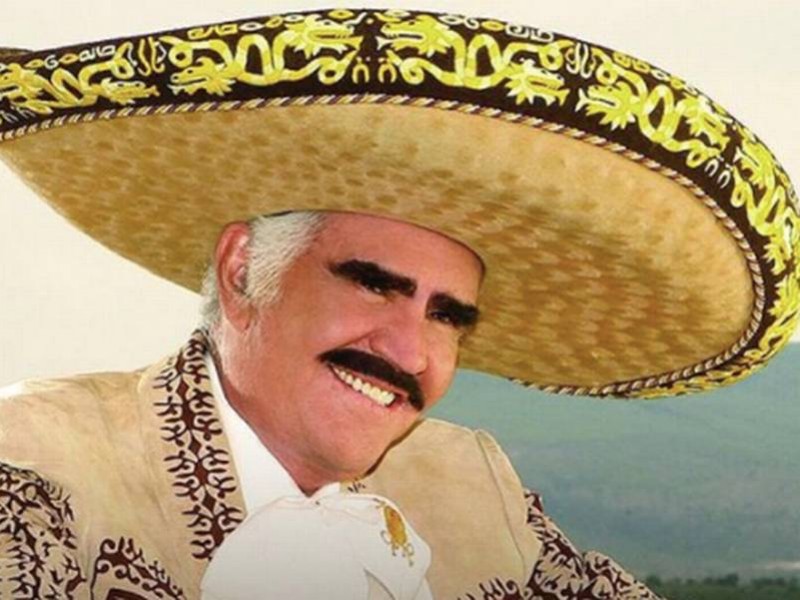 En los Ángeles nombran calle en honor a Vicente Fernández