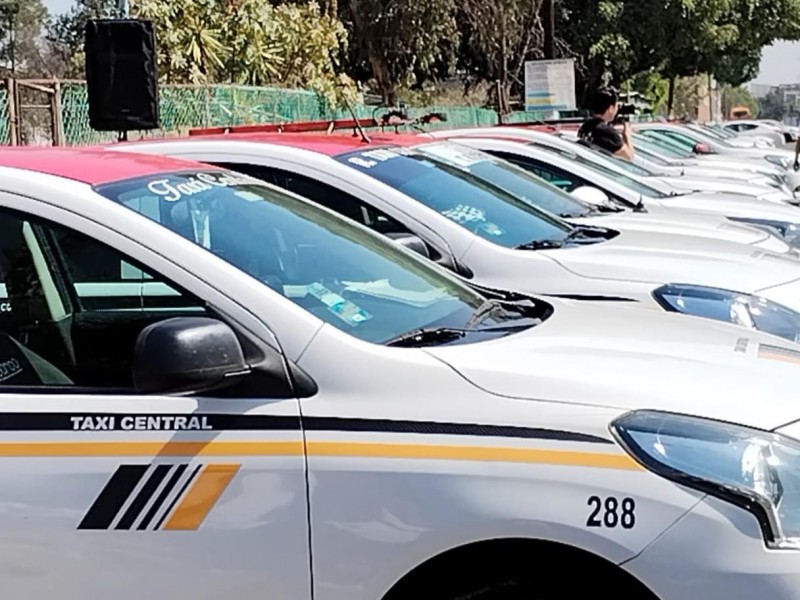 En marzo se han robado 10 taxis a mano armada