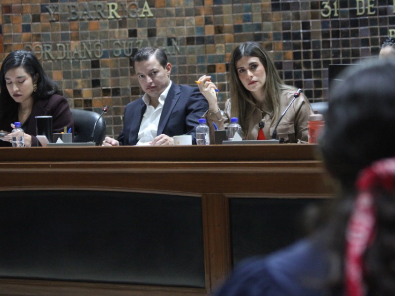 En medio de señalamientos, concluye Glosa de Asistencia Social en el Congreso