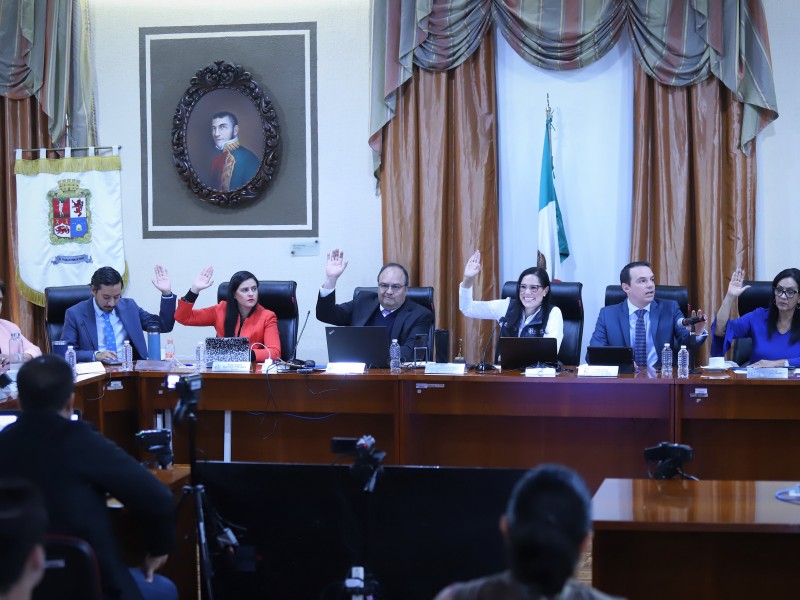 En medio del debate anuncian incremento en tarifa del agua