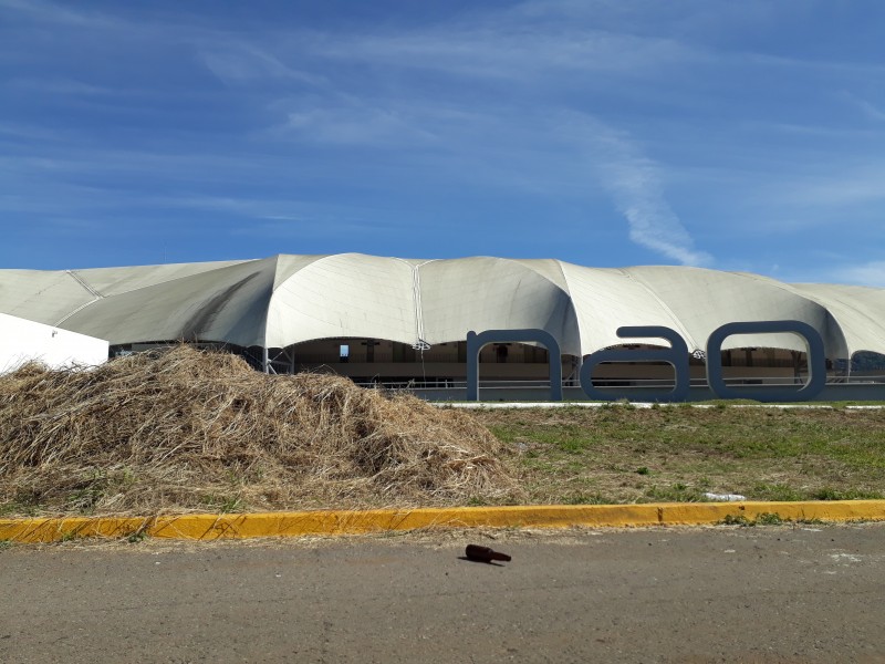 En pésimas condiciones recibirá UAN estadio NAO