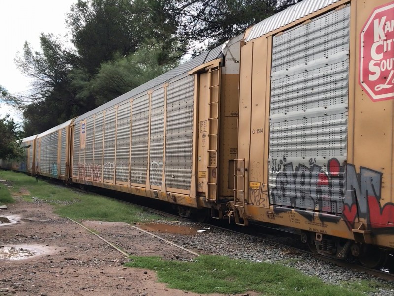 En pie proyecto de reubicación de vías de ferrocarril