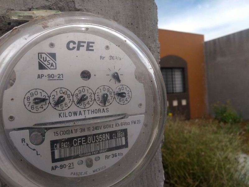 En plena crisis, CFE incrementa tarifa para uso doméstico