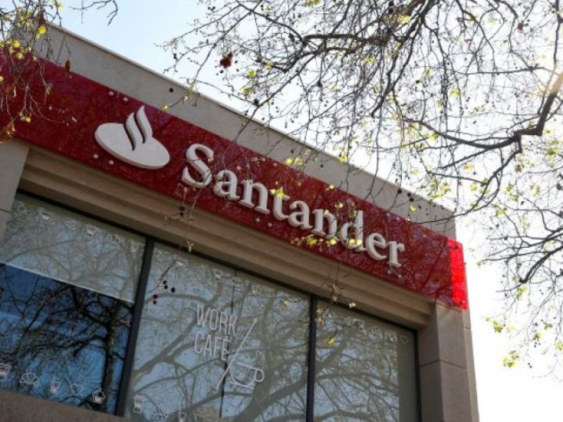 En pleno Black Friday, app de Santander falla
