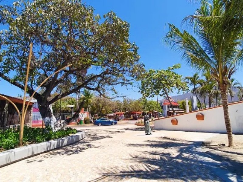 En pleno día asaltan a turista en Paseo del Pescador