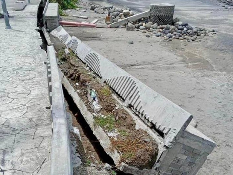 En riesgo habitantes de Puerto Madero ante colapso de malecón