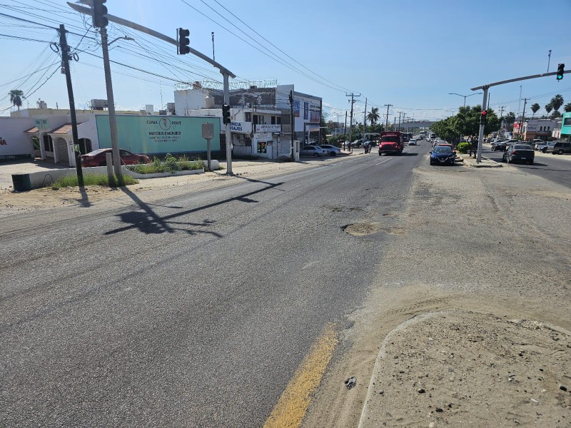 En riesgo seguridad de automovilistas por malas condiciones de vialidades