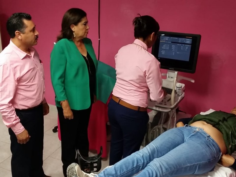 En Sala Rosa realizan detecciones gratuitas de cáncer