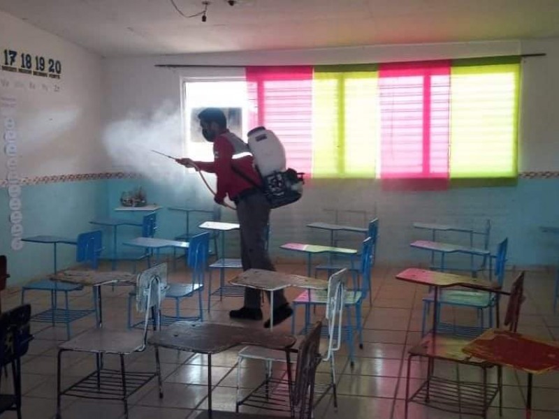 En Salvador Alvarado intensifican sanitización en escuelas