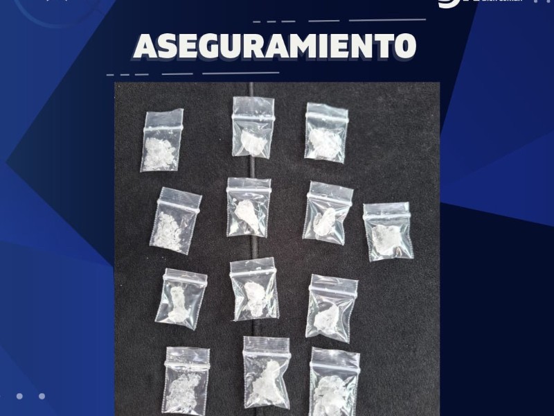 En SJR policías municipales detienen a hombre por delitos contra la salud