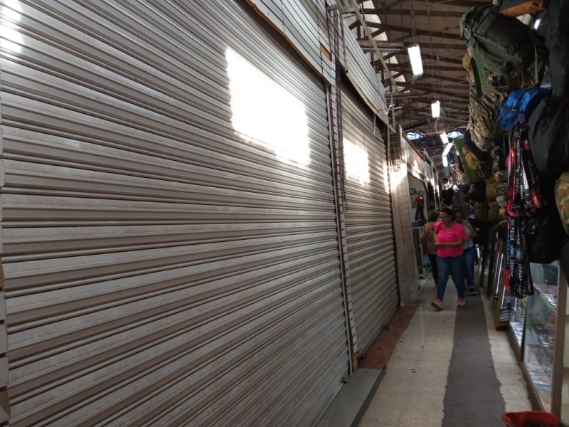 En soledad el Mercado Municipal, locatarios sin registrar ventas