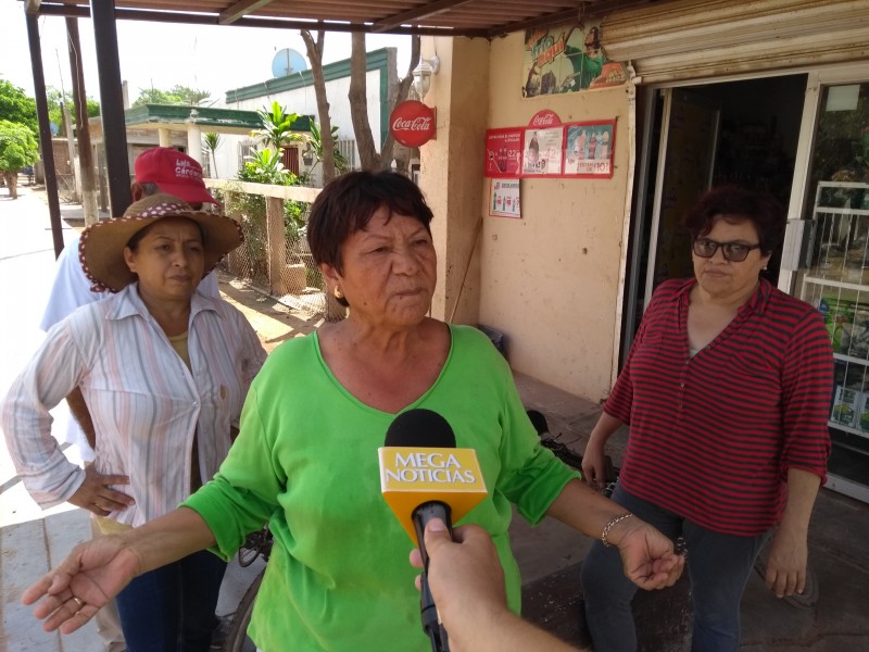 En Tamazula salen chispas de las líneas eléctricas