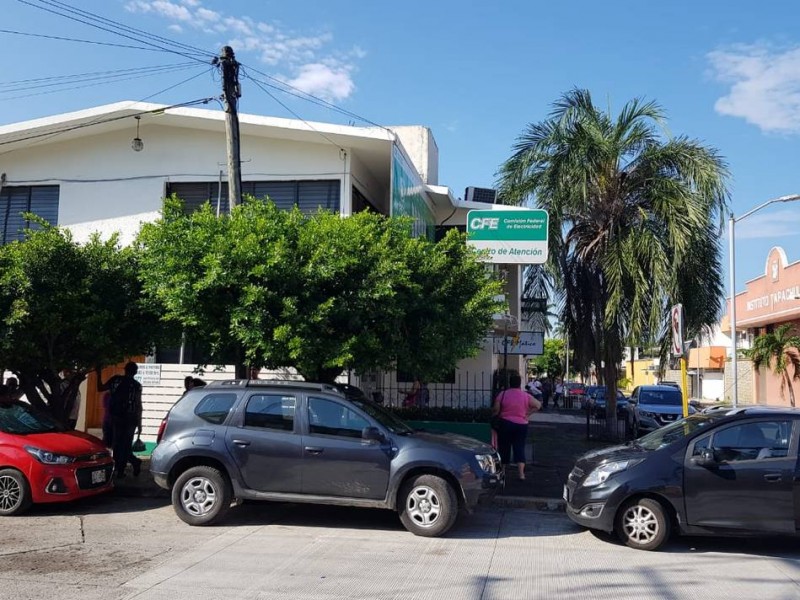 En Tapachula ciudadanía denuncia atropellos de CFE