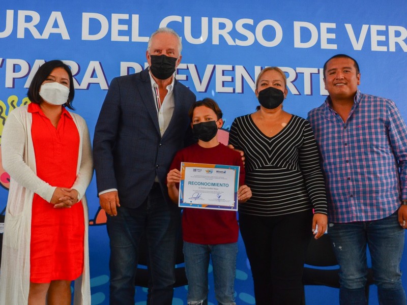 Encabeza Enrique Vega clausura del Curso de Verano “Para Prevenirte”