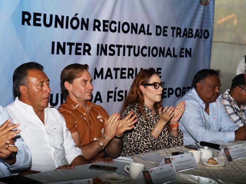 Encabeza Tania Robles reunión interinstitucional en Cultura Física y Deporte