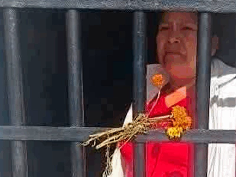 Encarcelan a síndica por negarse a firmar cuentas irregulares en Apazco