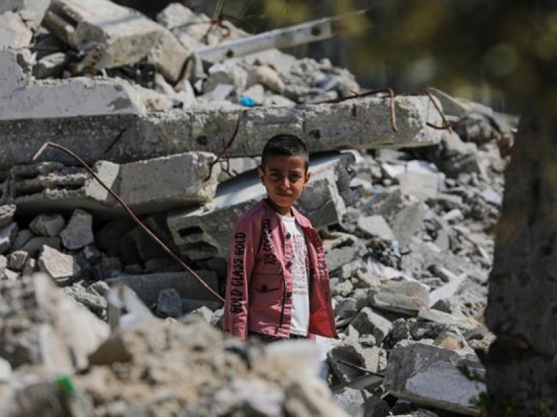 Enclave palestino alcanza 33,729 muertos