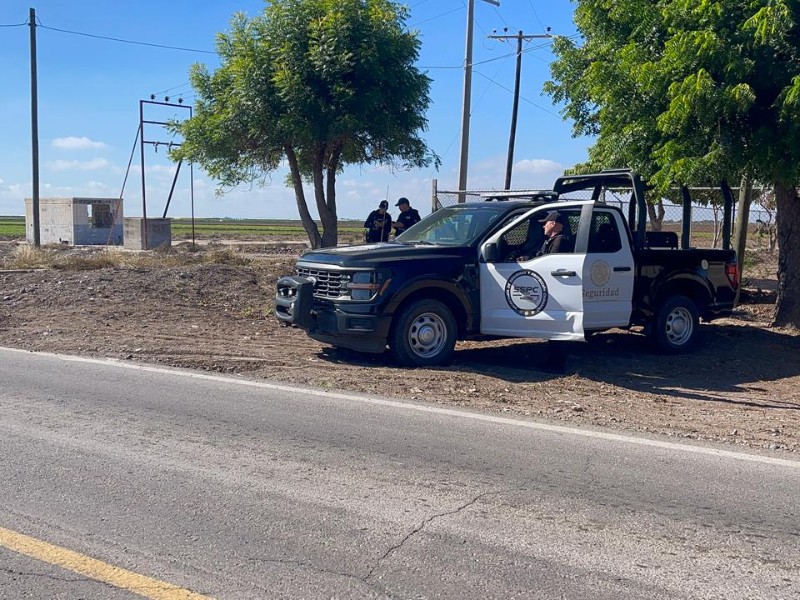 Encuentran a hombre asesinado y envuelto en plástico en Villa Juárez, Navolato