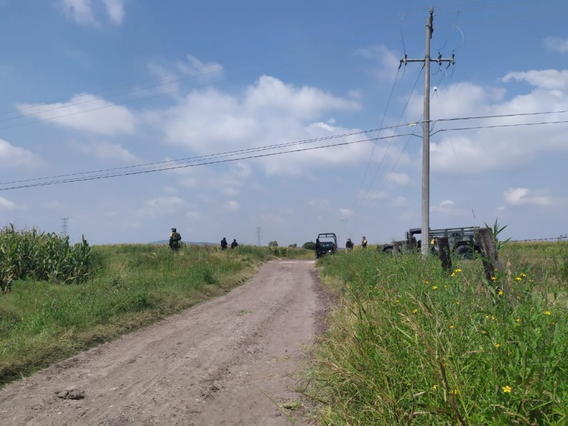 Encuentran a hombre maniatado en los Prietos