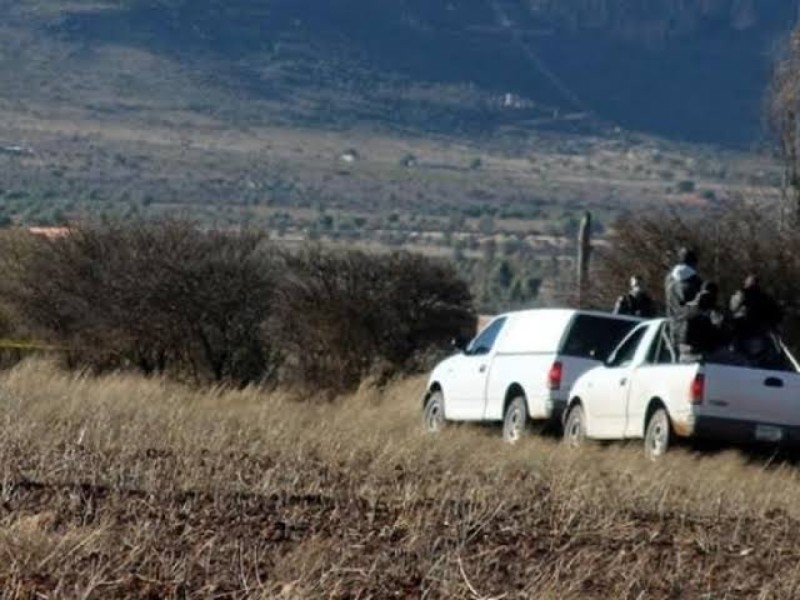 Encuentran cadáver humano en carretera de una localidad de Colima