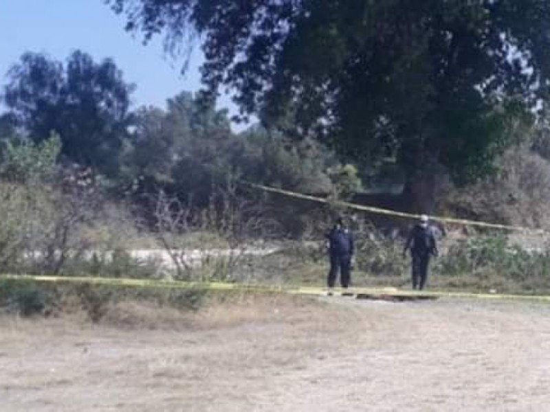 Encuentran cuerpo de fémina en terrenos de San Hipólito, Tepeaca