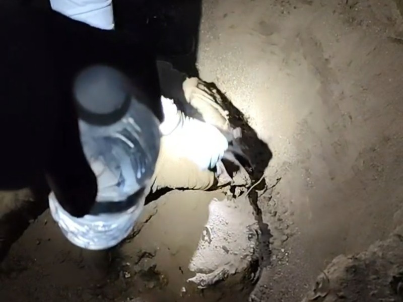 Encuentran cuerpo semienterrado en La Cholla