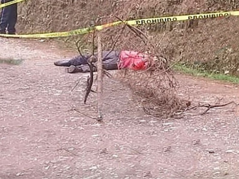 Encuentran dos cuerpos sin vida en diferentes puntos de Puebla