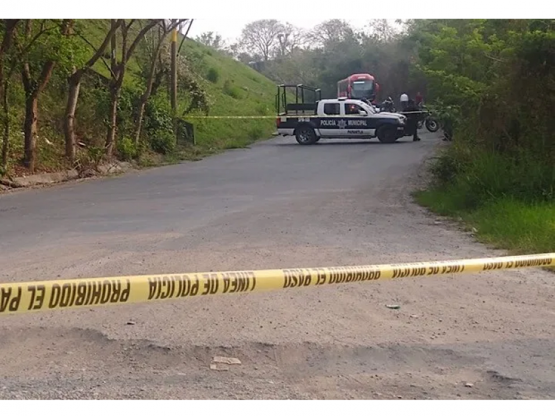 Encuentran el cuerpo sin vida de una persona en Papantla