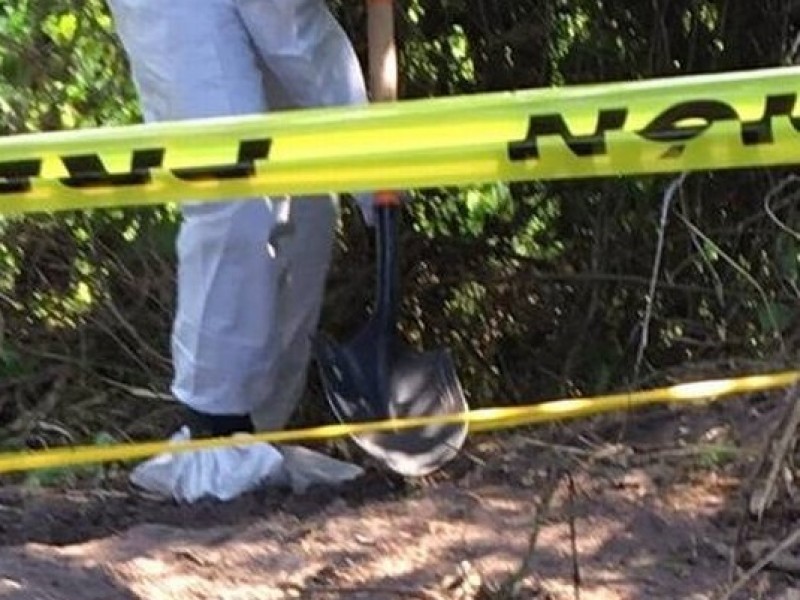 Encuentran fosas clandestinas cerca de Juluapan; habría 6 cuerpos