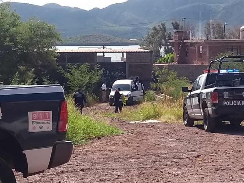 Encuentran hombre si vida en rastro cerro