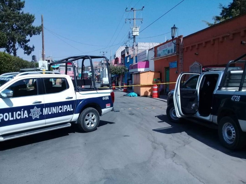 Encuentran hombre sin vida en chichimequillas