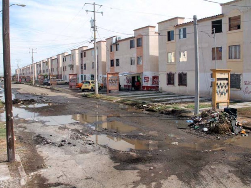 Encuentran posible fuente de agua en Torreòn