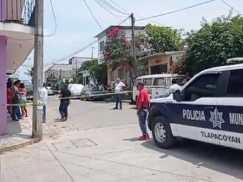 Encuentran sin vida a mujer y sus hijos en Tlapacoyan