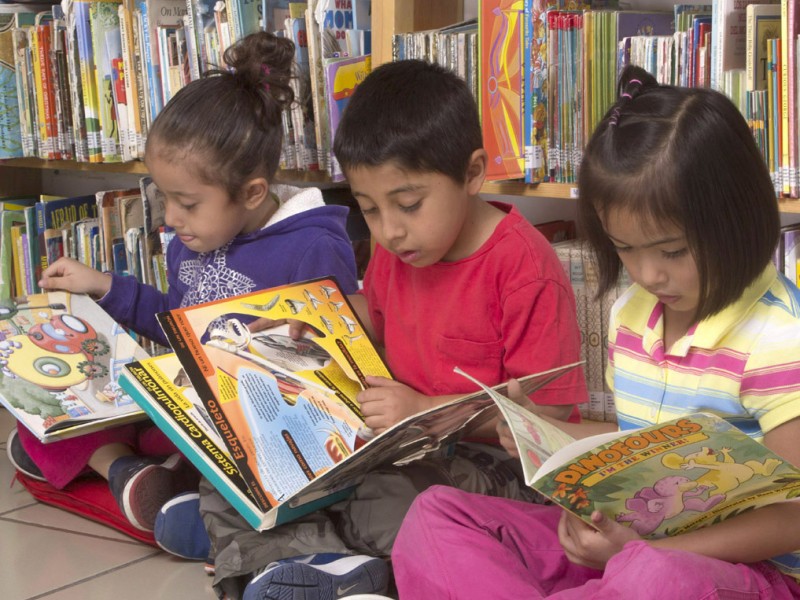 Encuentro de lectores infantiles y juveniles