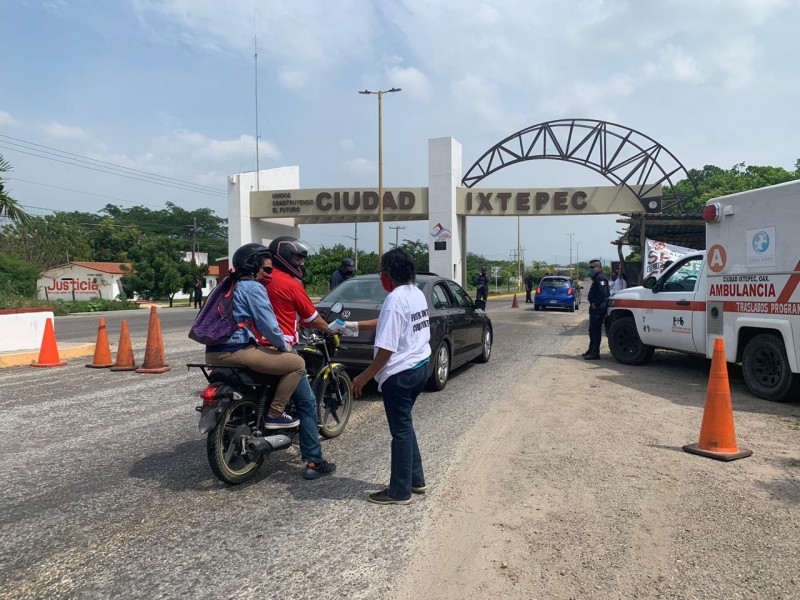 Endurecen medidas sanitarias en Ciudad Ixtepec