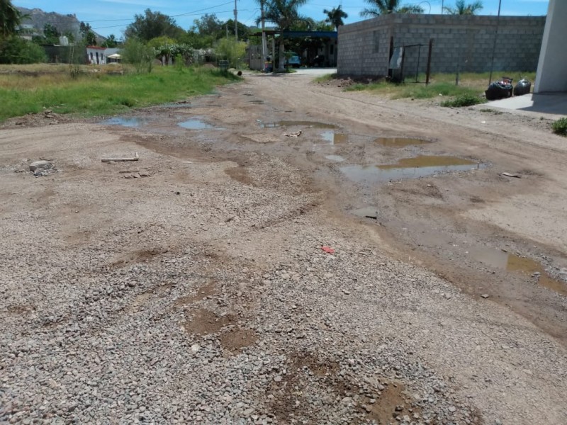 Enfermos por derrame de aguas negras en Las Quintas