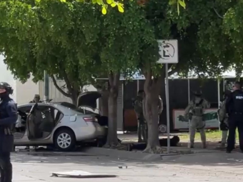 Se enfrentan en Camino Real, Culiacán; 1 muerto y 2 delincuentes detenidos