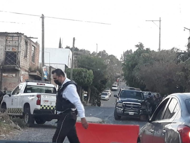 Enfrentamiento entre policías y sujetos armados en Tlaquepaque